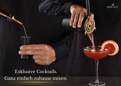 BARMINGO Cocktail Set 11-teilig | Farbe: Schwarz-Gold | 700 ml Shaker Set mit Holzständer und Barzubehör